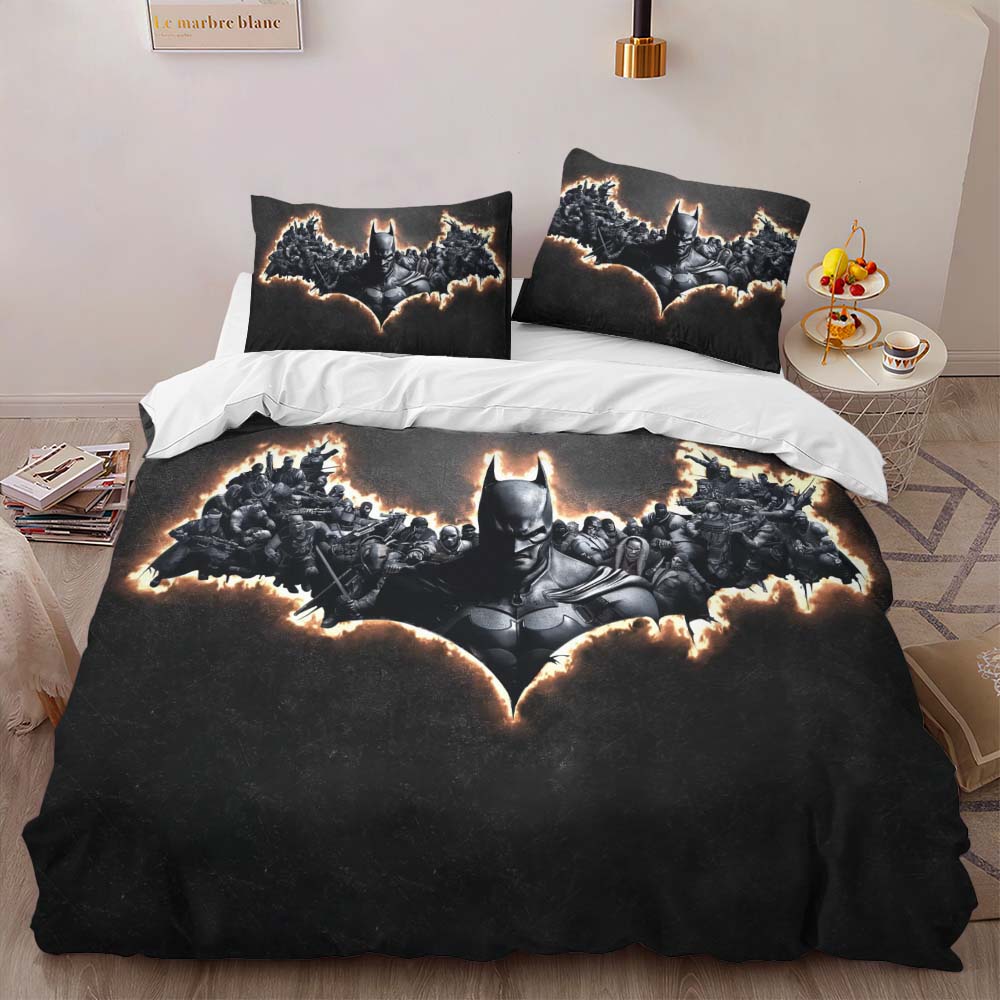 Batman and the villain Duvet Cover 2